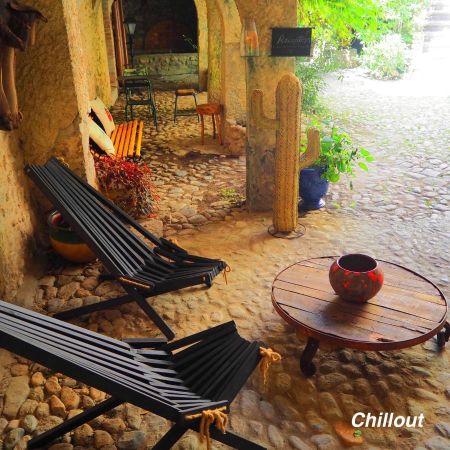 Les Cailloux Dores Massillargues-Attuech 外观 照片